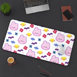 BT21 Jungkook Alfombra de escritorio grande / Decoración de oficina Kpop / LoveStayTreasures