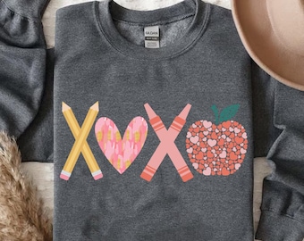 Teacher Valentine XOXO Png, Valentine Teacher Png, Retro Teacher Gift, Teacher Valentine Shirt Design, Teacher png, Valentines Heart png