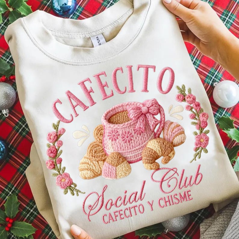 Faux Yarn Cafecito Social Club, Latina png, Cafecito Y chisme, Spanish png, Iced Coffee Social Club Png, Trendy coffee png, Coffee Lover Png imagem 3