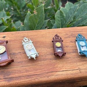 Dollhouse Miniature Vintage Clocks - your choice type