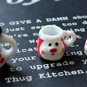 Dollhouse Miniature Snowman Pot and Mugs