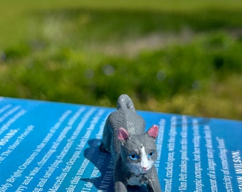 Dollhouse Miniature Cat