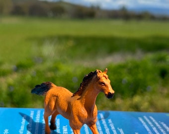Dollhouse Miniature Horse