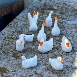 Dollhouse Miniature Swans - 10 pieces