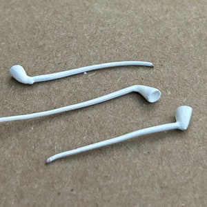 Dollhouse Miniature Clay Pipes - 3 pieces
