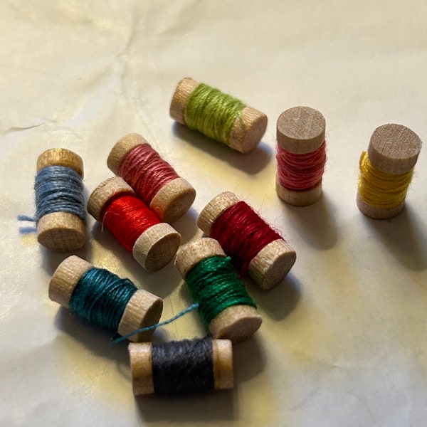 Dollhouse Miniature Thread Spools - 10 pieces