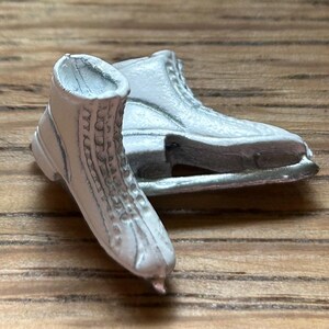 Dollhouse Miniature Ice Skates
