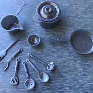 Dollhouse Miniature Set of Pots and Pans