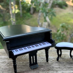 Miniature Black Grand Piano
