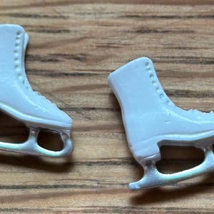 Dollhouse Miniature Ice Skates