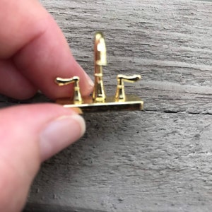 Dollhouse Miniature Faucet - your choice color