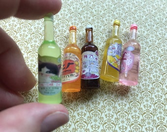 Dollhouse Miniature Japanese Drinks - 5 pieces