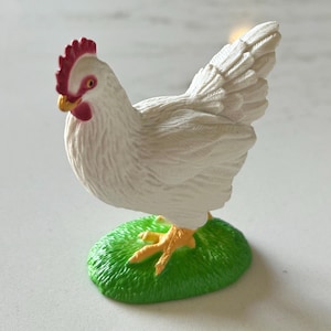 Dollhouse Miniature Chicken