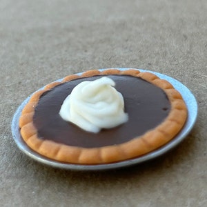 Dollhouse Miniature Pumpkin Pie