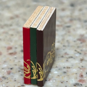 Libros de miniaturas para casas de muñecas