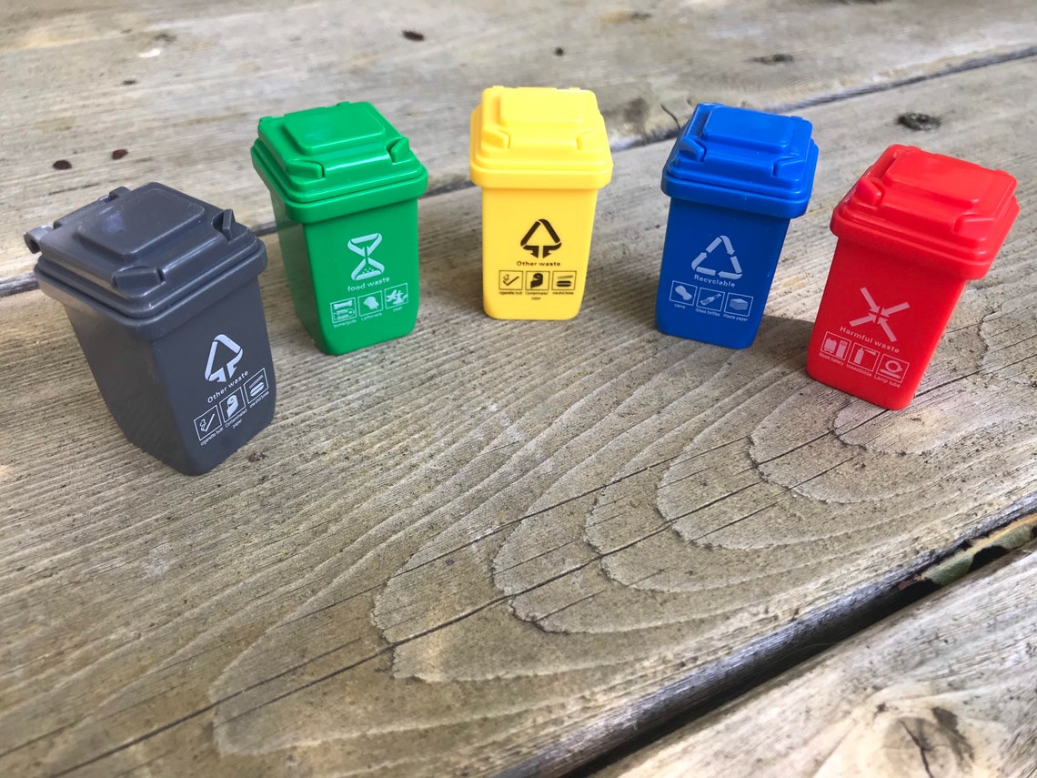 Dollhouse Miniature Food and Waste Bins 5 Pieces - Etsy