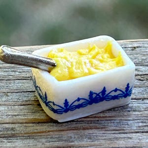 Dollhouse Miniature Butter Dish with Knife