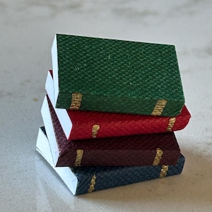 Libros de miniaturas para casas de muñecas - 4 piezas