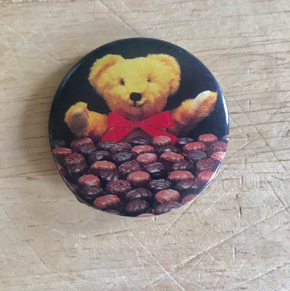 1980s vintage Teddy Bear with Chocolates - 1.75in… - image 1