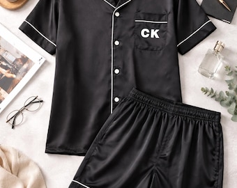 Custom Short-Sleeve Pajamas,Custom Men’s Satin Pajama Set,Personalized Short PJs for Groom,Groomsmen Gift,Best Man Preparation,Gift for Him