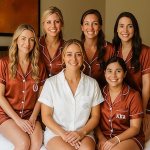 Personalized Bridesmaid Pajamas Set,Bridesmaid Pajamas,Bridesmaids Gifts, Bridal Party PJ Sets,Personalized Bachelorette Party Gifts