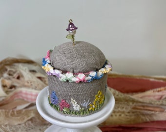English Country Garden Linen Pin Cushion Hand Embroidery Floral Quilting Sewing Slow Stitch