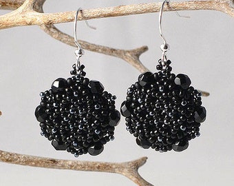 Black Mandala Star Beadwoven earrings