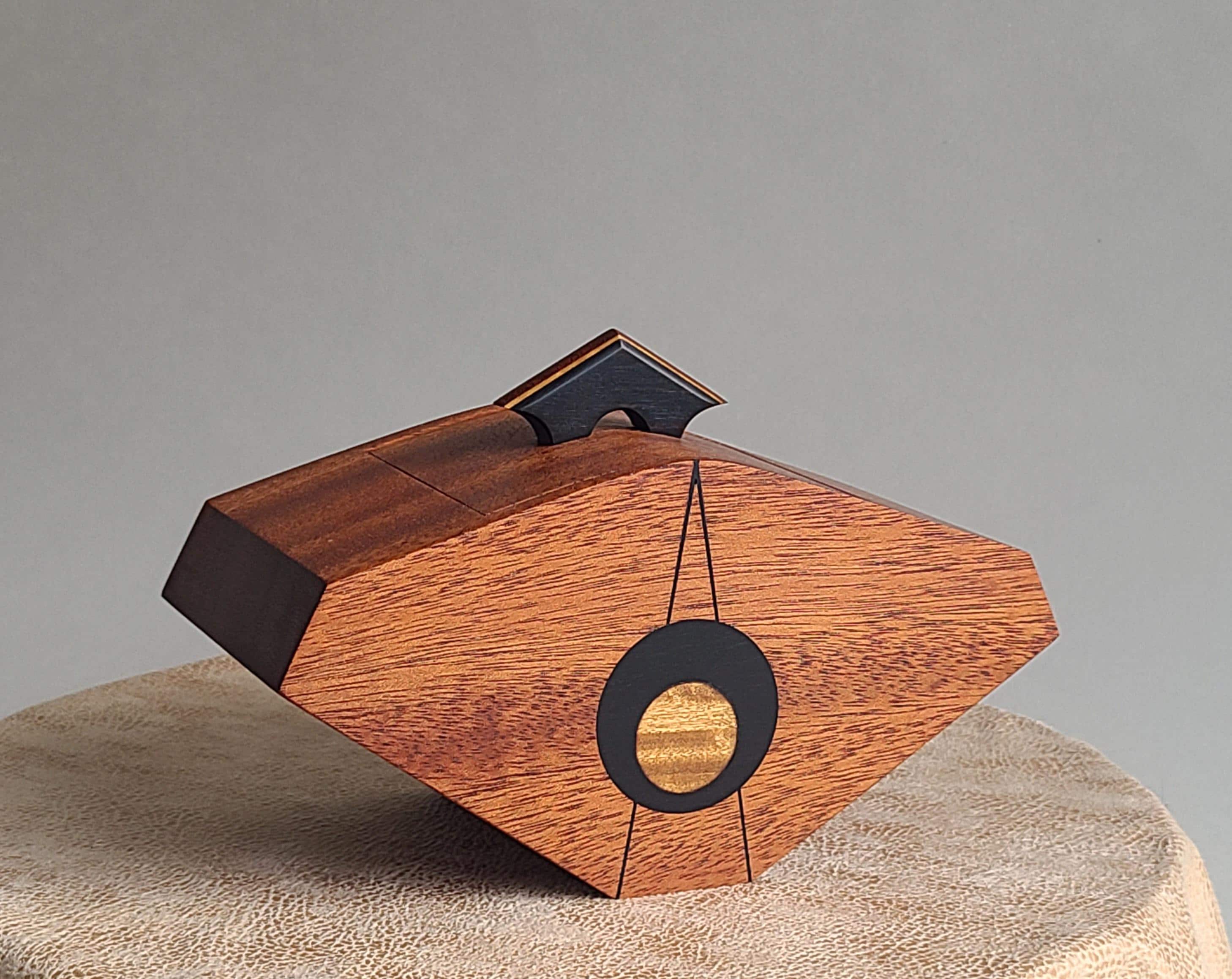 Mahogany box, Ebony inlay, Deco style