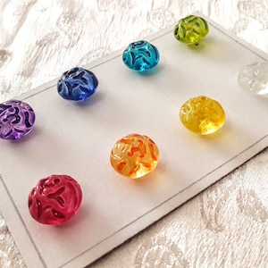 Lot de 8 cartes en forme de bouton en verre arc-en-ciel, 13 mm, 1/2 pouce, forme de bouton floral rond, cristal autrichien vintage fait main, années 60, années 70