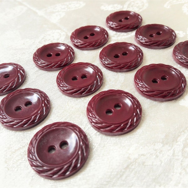 Burgundy carved bakelite buttons, set of 12, 19 mm, 3/4 inch,  vintage mid-century buttons for women's blouse or cardigan