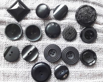 Big black statement buttons, 25mm 1 inch - 37mm 1.5 inches, mixed lot of 16, very large unique vintage black buttons