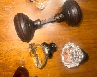 Vintage door knob lot