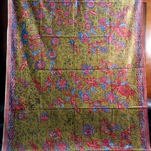 Traditional Indonesian stamp drawn Batik Cotton Fabric,  Ethnic Fabric, Vintage, old Textile art, fashion classic vintage style sarong