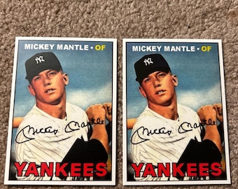 Lote de dos tarjetas personalizadas de Mickey Mantle de los Yankees de Nueva York