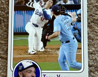 Tarjeta de novato de Trey Yesavage Short Print 50 2025. Los Toronto Blue Jays establecen un récord de ponches para un novato en la Serie Mundial. Foto de Ohtani ponchándose.