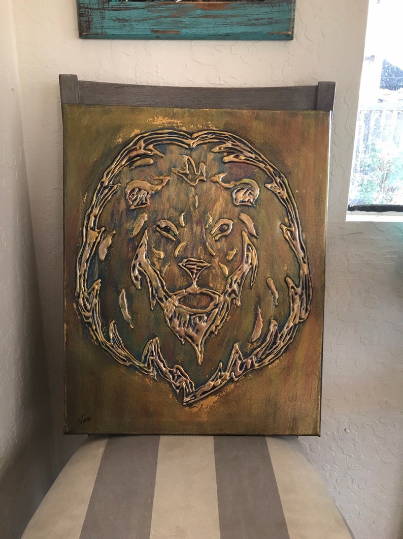 Lion face gold canvas hot glue 16x20 gold metal animals 3D