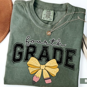 Fourth Grade Teacher Shirt, Back To School 4th Grade Elementary School Team Gift, Retro Teacher Appreciation Comfort Colors® Tshirt