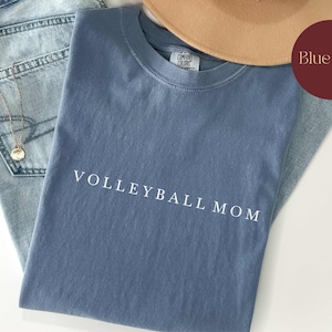 Volleyball Mom Shirt, Comfort Colors® Volleyball Mom Retro T-shirt, Volleyball Mama Tee, Mothers Day Volleyball Mama Tshirt Gift, Mom Gifts