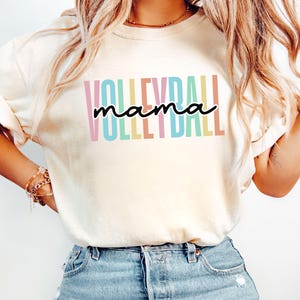 Volleyball Mom Shirt, Comfort Colors® Volleyball Mom Retro T-shirt, Volleyball Mama Tee, Mothers Day Volleyball Team Mama Tshirt Gift