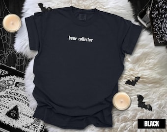 Goth Shirt, Trad Goth Clothes, Punk Grunge Comfort Colors Witchy Shirt, Dark Aesthetic Retro Bat Tee, Gift For Goth Girl, Womens Shirt