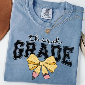 Third Grade Teacher Shirt, Back To School Cute 3rd Grade Teacher Tee, Grade Level Teacher Appreciation TShirt, Elementary School Gift