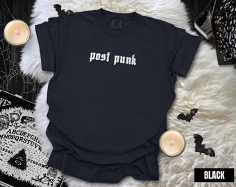Goth Shirt, Trad Goth Clothes, Punk Grunge Comfort Colors Witchy Shirt, Dark Aesthetic Retro Bat Tee, Gift For Goth Girl, Womens Shirt