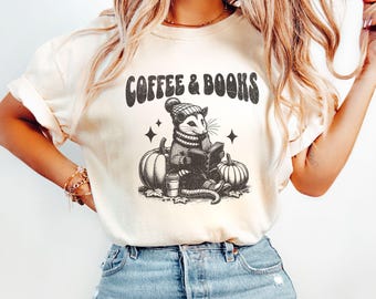 Camiseta de zarigüeya, camiseta retro de cuello redondo con diseño de zarigüeya y colores cómodos para Halloween, ideal para amantes del café, o camiseta de zarigüeya para otoño, ideal para amantes de los libros.