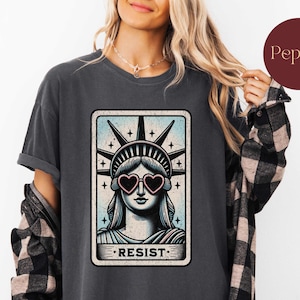 Camiseta Resist, Camiseta Estátua da Liberdade, Camiseta Tarot Card para Mulheres, Camiseta Resist, Presente Feminista, Camiseta Equality Resist, Camiseta Feminista