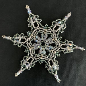 Beaded Snowflake Ornament Patterns eBook image 5