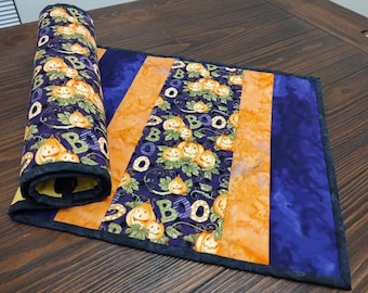 Quilted Halloween Table Runner: Reversible Pumpkin Decor