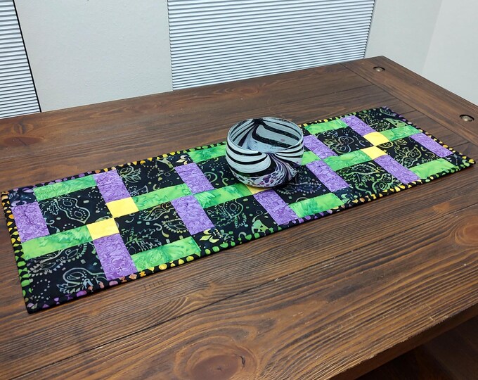 Mardi Whimsy Quilted Table Topper NCU0PTT2550