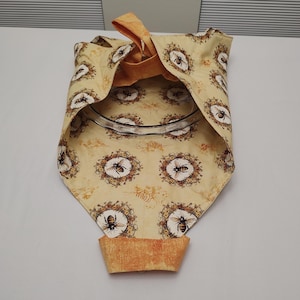 Bea Casserole Carrier: Insulated Potluck Picnic Tote