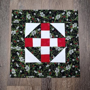 Hand Quilted Christmas NOLA Table Topper