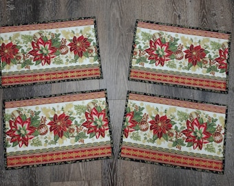 Christmas / Holiday Poinsettia Quilted Placemats (Set of 4 or 8)